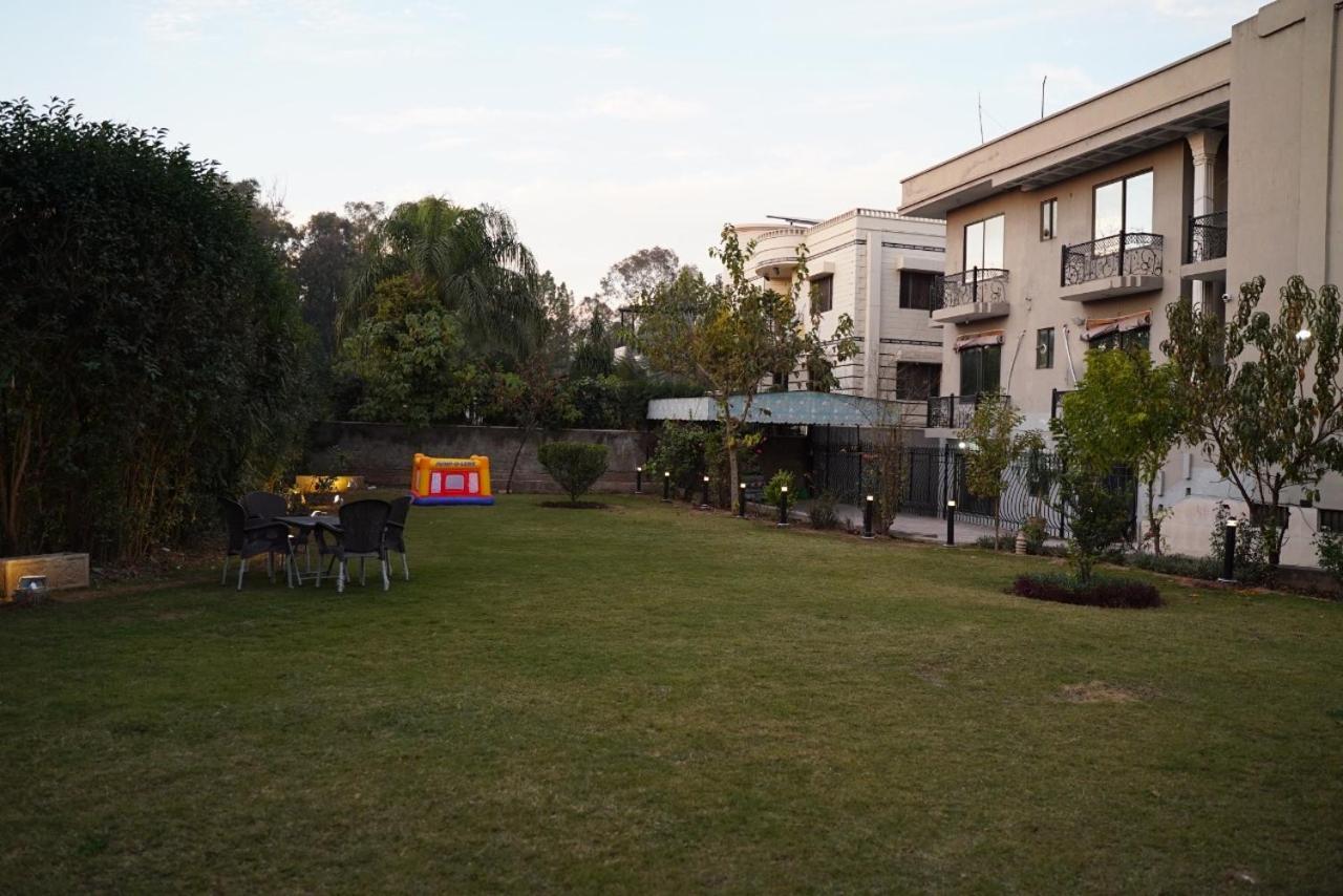 La Maison Islamabad Hotel ภายนอก รูปภาพ