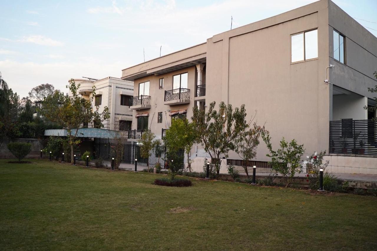 La Maison Islamabad Hotel ภายนอก รูปภาพ