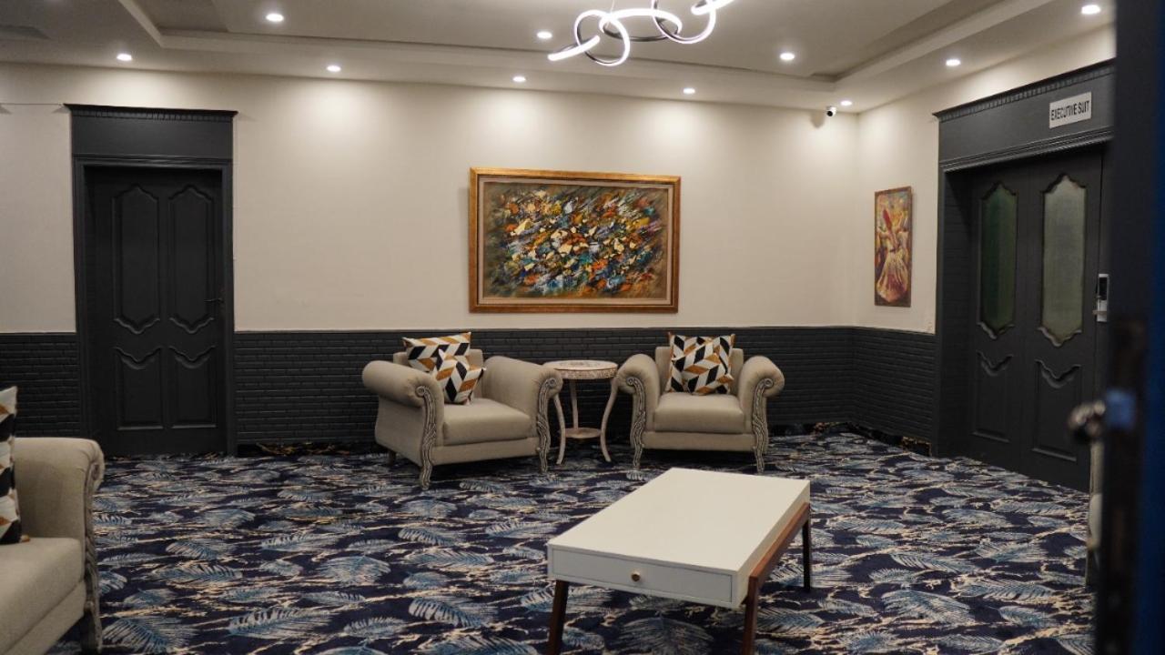 La Maison Islamabad Hotel ภายนอก รูปภาพ